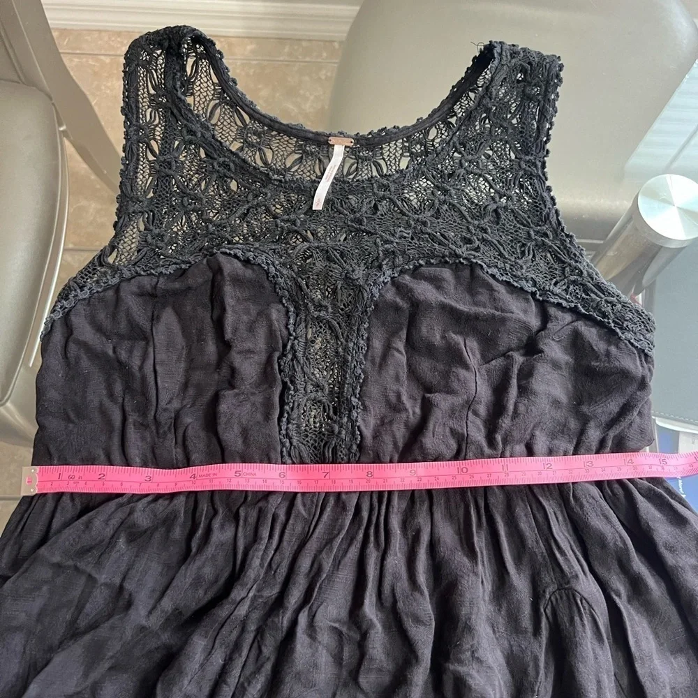 Free People Black Pleated Babydoll Mini Dress caja 4